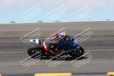 media/Apr-05-2024-Apex Assassins-CVMA Friday Practice (Fri) [[ee2ef04f2b]]/3-Racer 2/Session 3 (Bowl Speed Pans)/